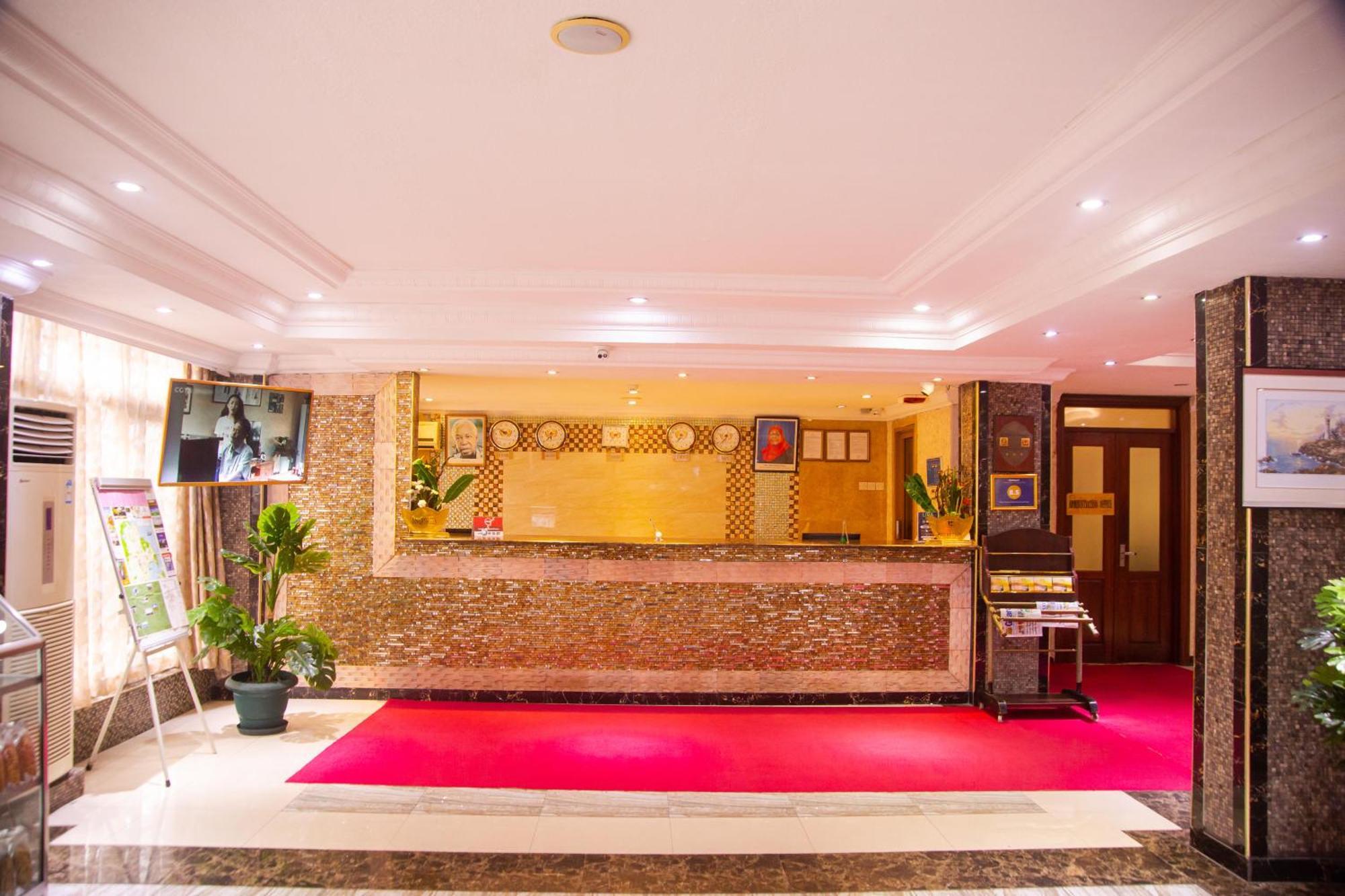 Tiffany Diamond Hotels Ltd - Indira Gandhi Street Дар-эс-Саламе Экстерьер фото