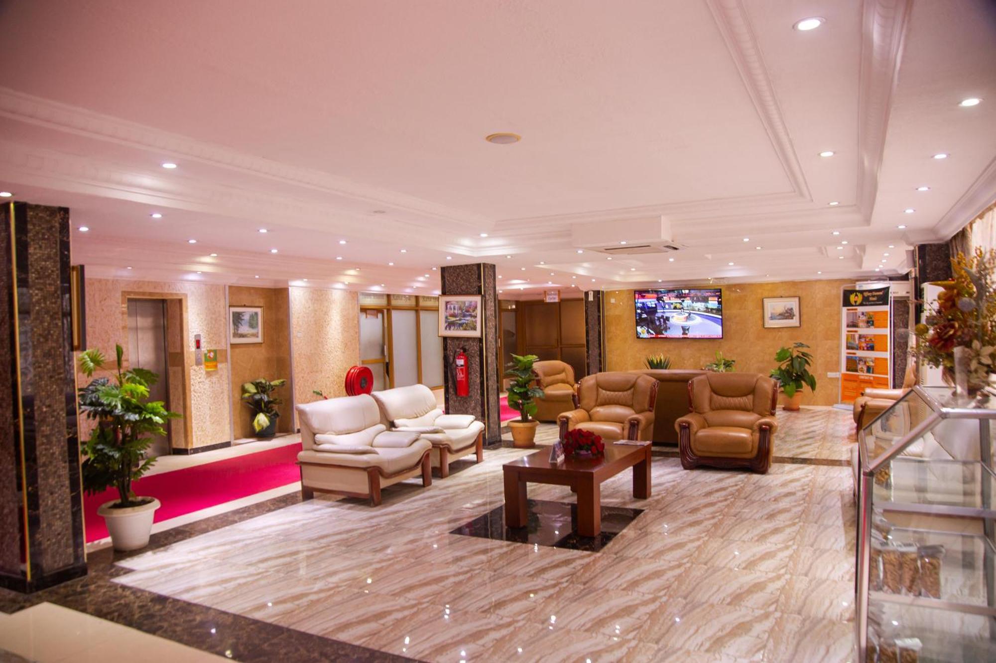 Tiffany Diamond Hotels Ltd - Indira Gandhi Street Дар-эс-Саламе Экстерьер фото