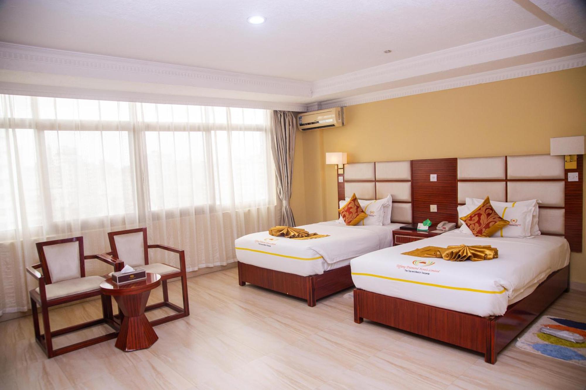 Tiffany Diamond Hotels Ltd - Indira Gandhi Street Дар-эс-Саламе Экстерьер фото