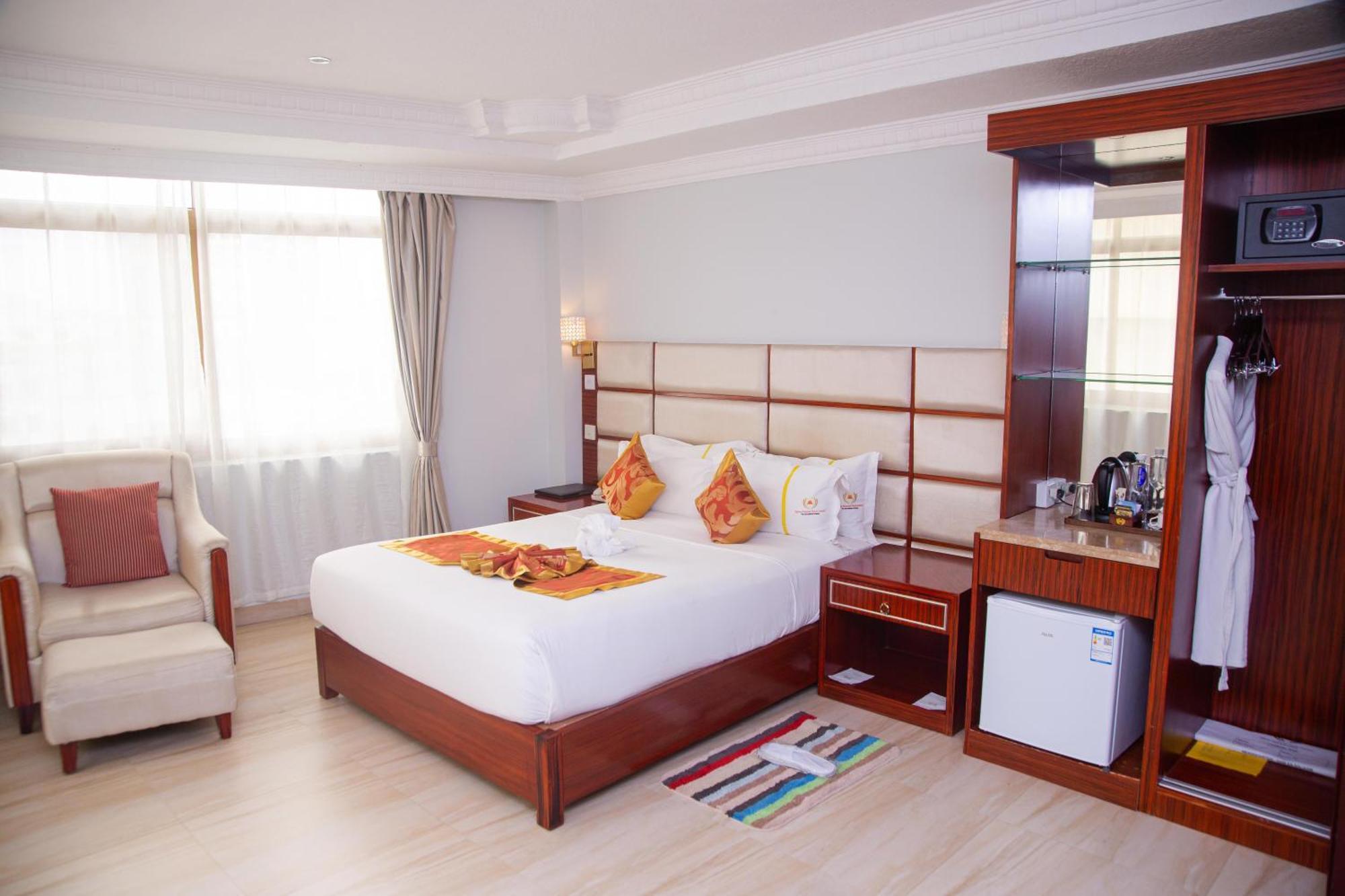 Tiffany Diamond Hotels Ltd - Indira Gandhi Street Дар-эс-Саламе Экстерьер фото