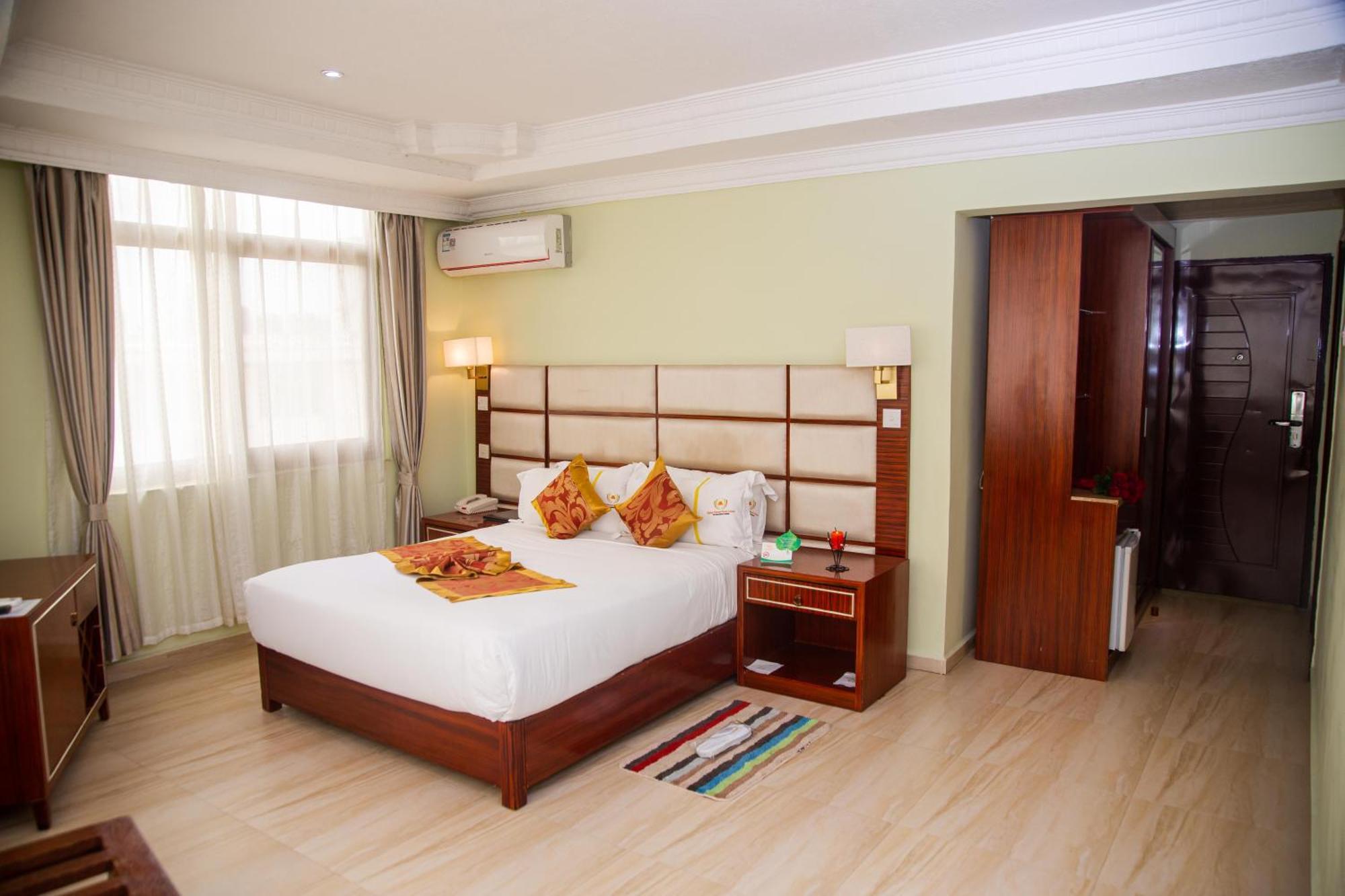 Tiffany Diamond Hotels Ltd - Indira Gandhi Street Дар-эс-Саламе Экстерьер фото