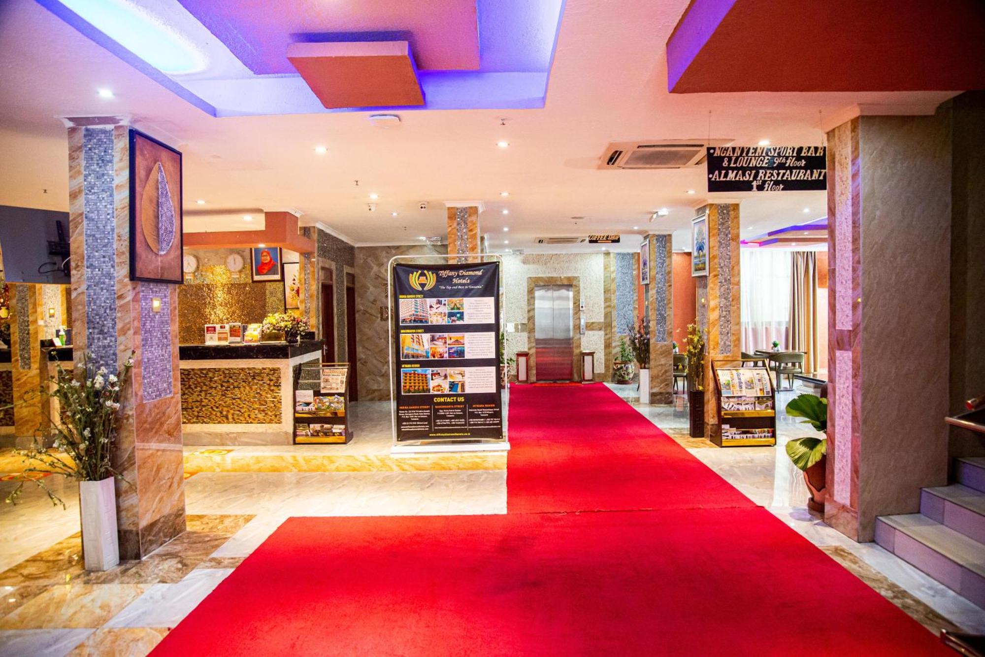 Tiffany Diamond Hotels Ltd - Indira Gandhi Street Дар-эс-Саламе Экстерьер фото